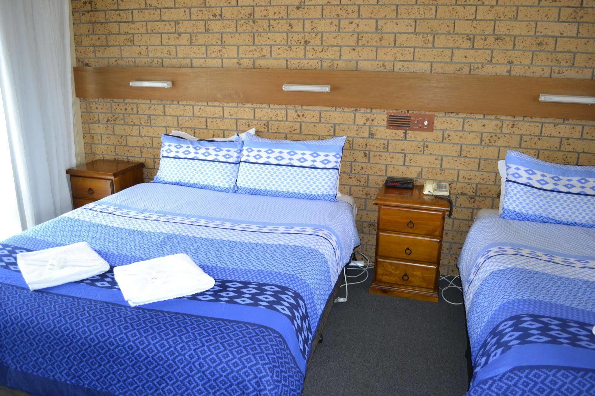 Colac Mid City Motor Inn ภายนอก รูปภาพ